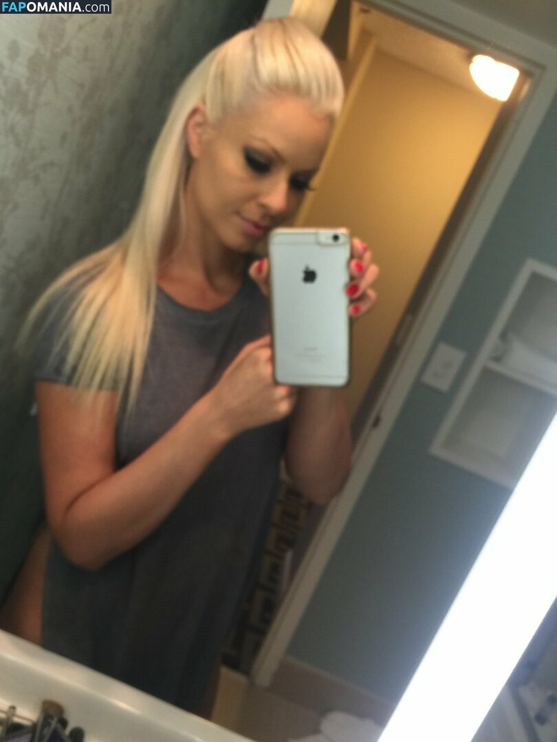 Maryse Mizanin Обнажённый Утёкшее фото #1