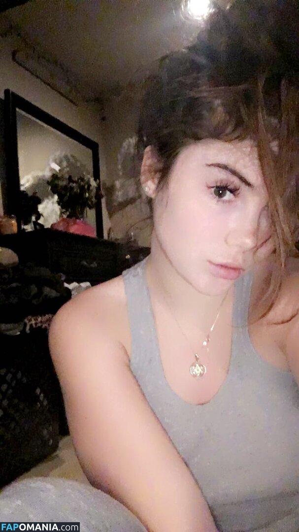 McKayla Maroney Обнажённый Утёкшее фото #9
