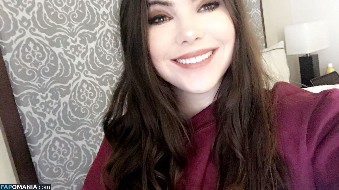 McKayla Maroney Обнажённый Утёкшее фото #19