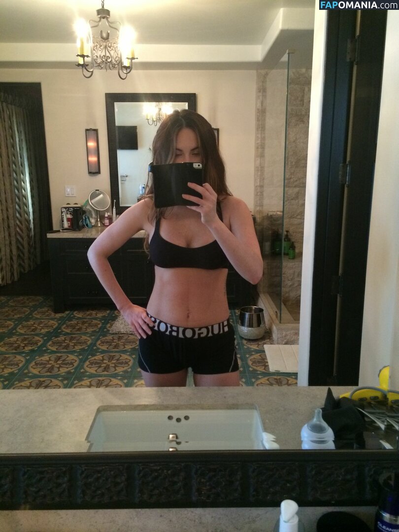 Megan Fox Обнажённый Утёкшее фото #23