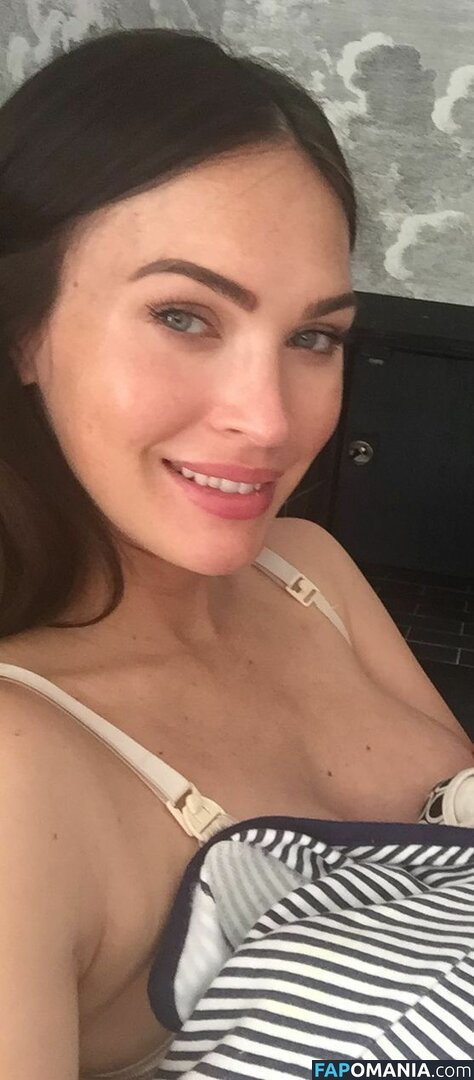 Megan Fox Обнажённый Утёкшее фото #53