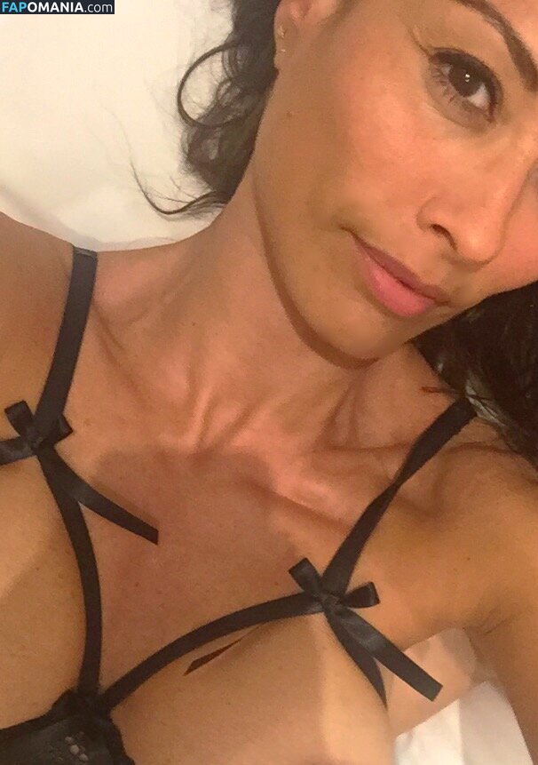 Melanie Sykes Обнажённый Утёкшее фото #2