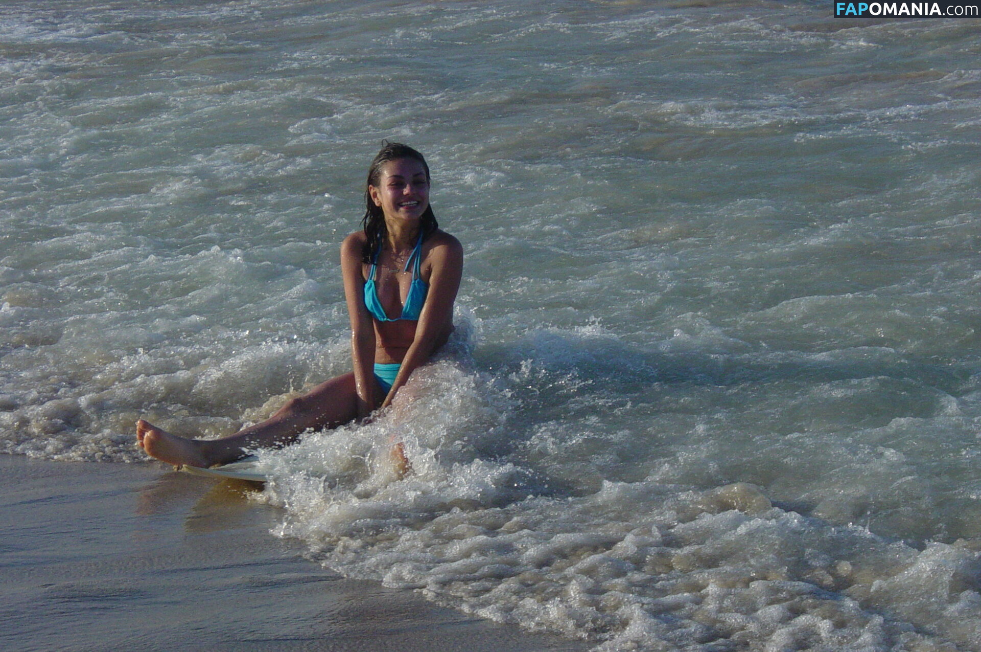 Mila Kunis Обнажённый Утёкшее фото #15