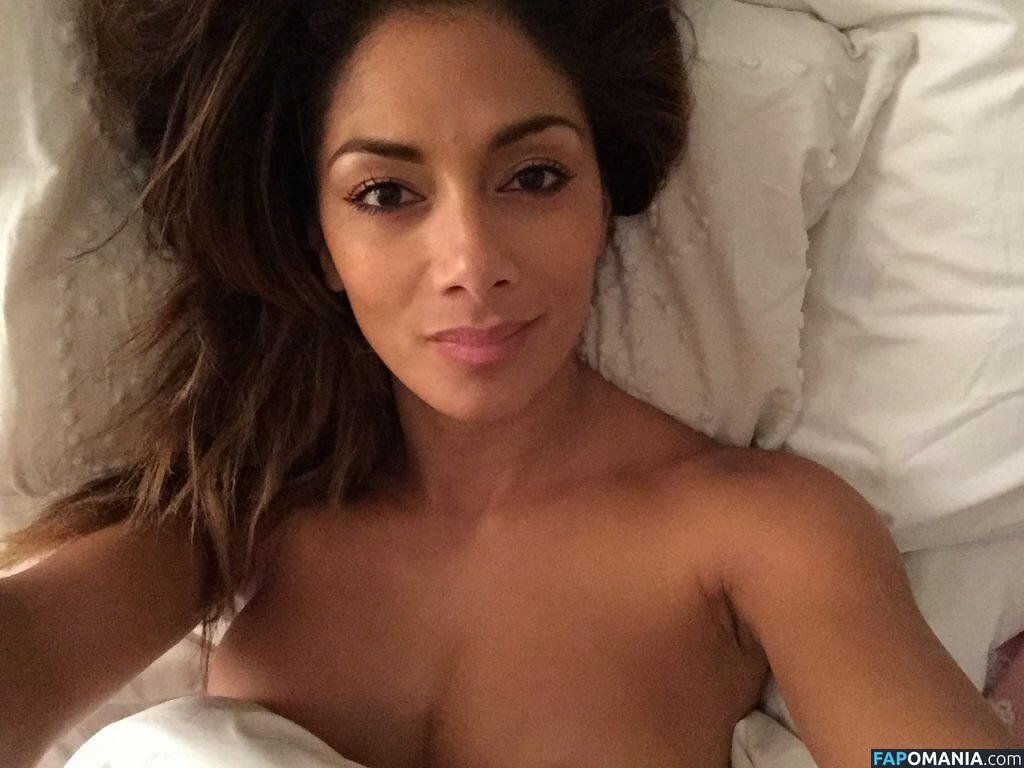 Nicole Scherzinger Обнажённый Утёкшее фото #3