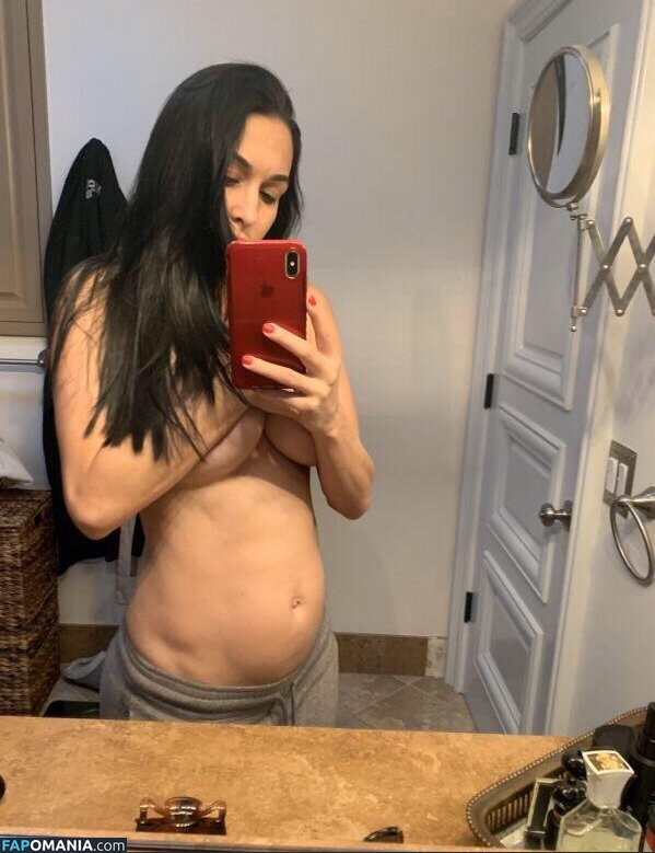 Nikki Bella Обнажённый Утёкшее фото #1