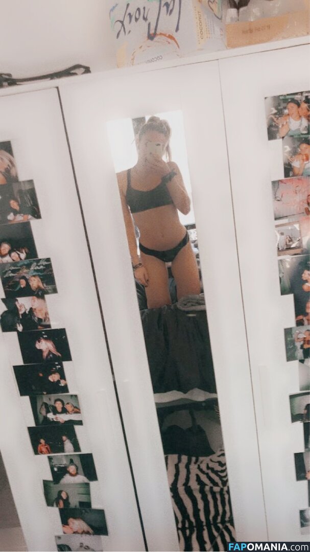 Noah Cyrus Обнажённый Утёкшее фото #19