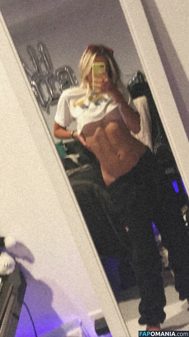 Noah Cyrus Обнажённый Утёкшее фото #104