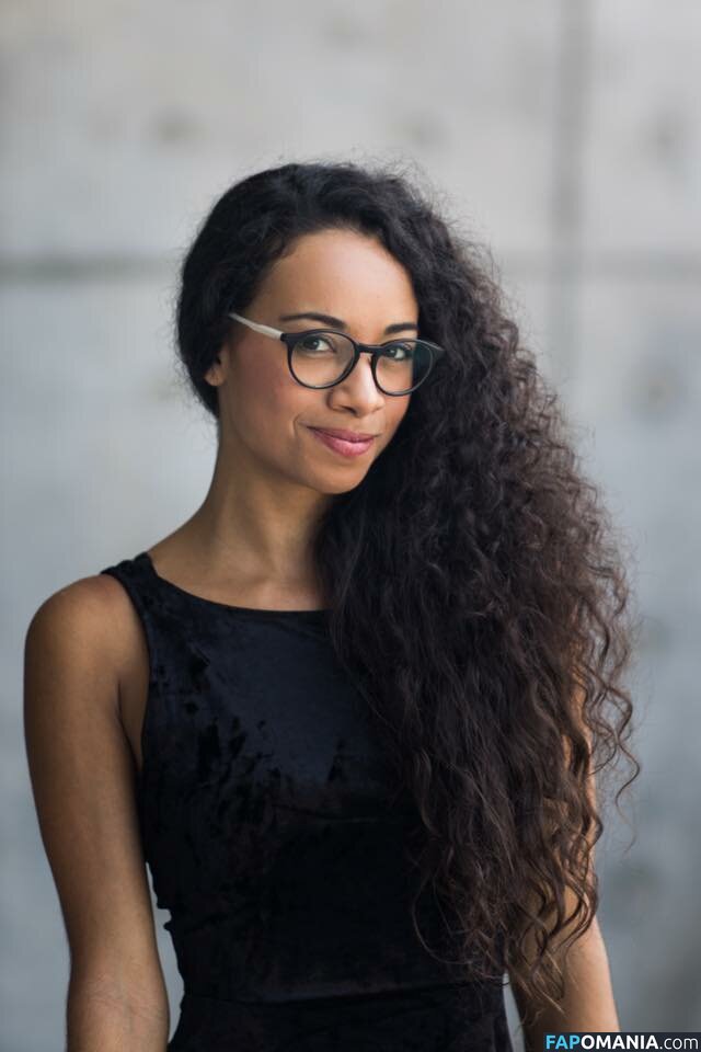 Shani Hamilton Обнажённый Утёкшее фото #6