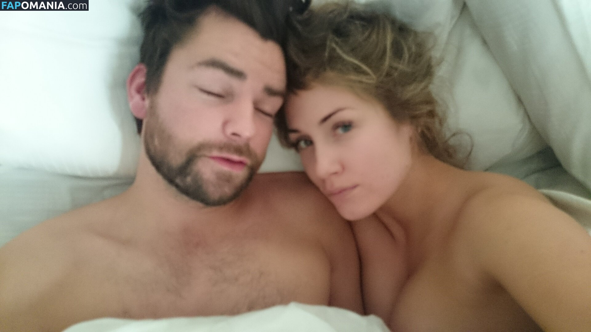 Tone Damli Обнажённый Утёкшее фото #1