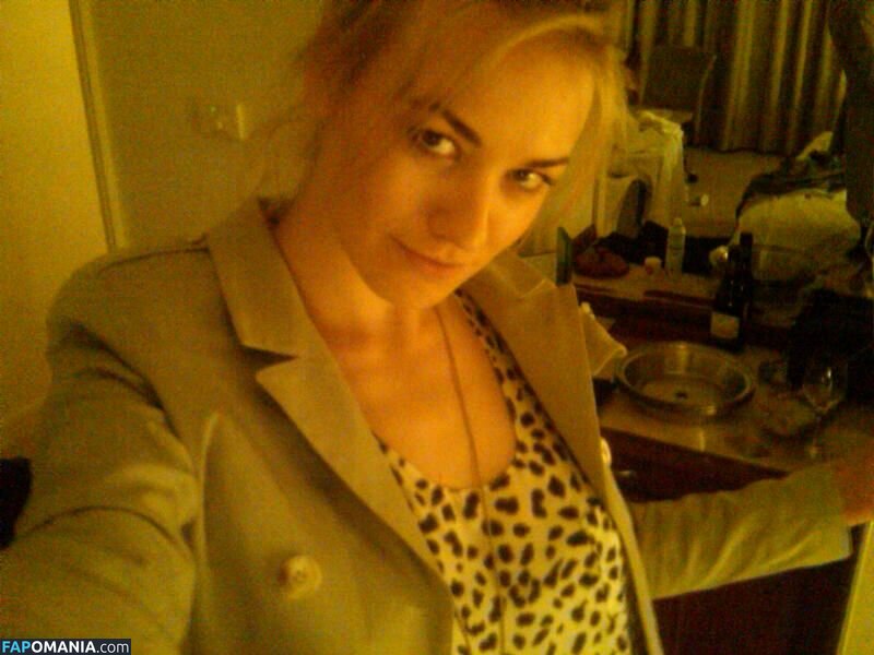 Yvonne Strahovski Обнажённый Утёкшее фото #39
