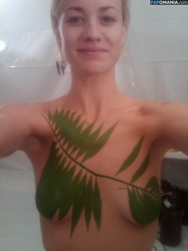 Yvonne Strahovski Обнажённый Утёкшее фото #72