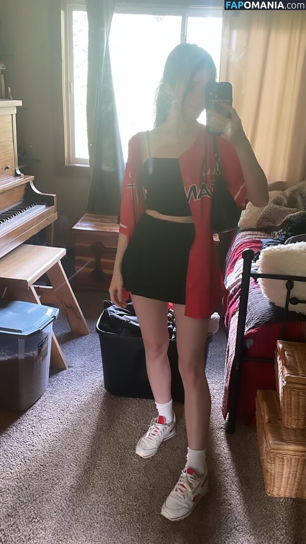  / A_Bit_Rebecca / A_Little_Rebecca Обнажённый OnlyFans  Утёкшее фото #127