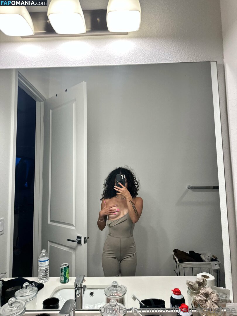 aaliyahfncruzfree / aaliyahfuckingcruz Обнажённый OnlyFans  Утёкшее фото #8