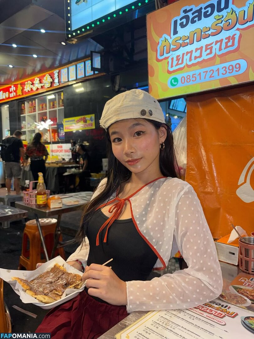 Saipetch B. / aaomhelloo Обнажённый OnlyFans  Утёкшее фото #6