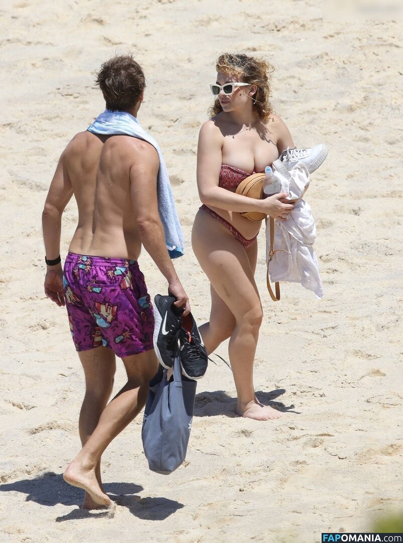 Abbie Chatfield / abbiechatfield Обнажённый OnlyFans  Утёкшее фото #293