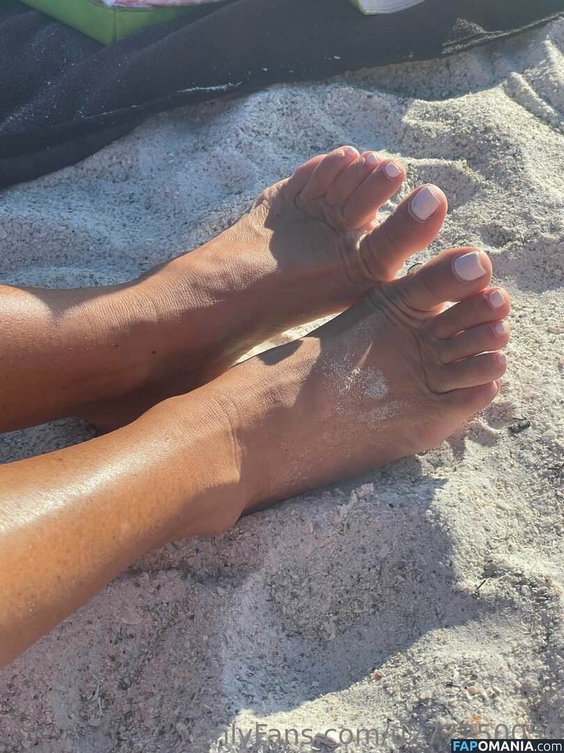 abbyrosesexyfeet Обнажённый OnlyFans  Утёкшее фото #4