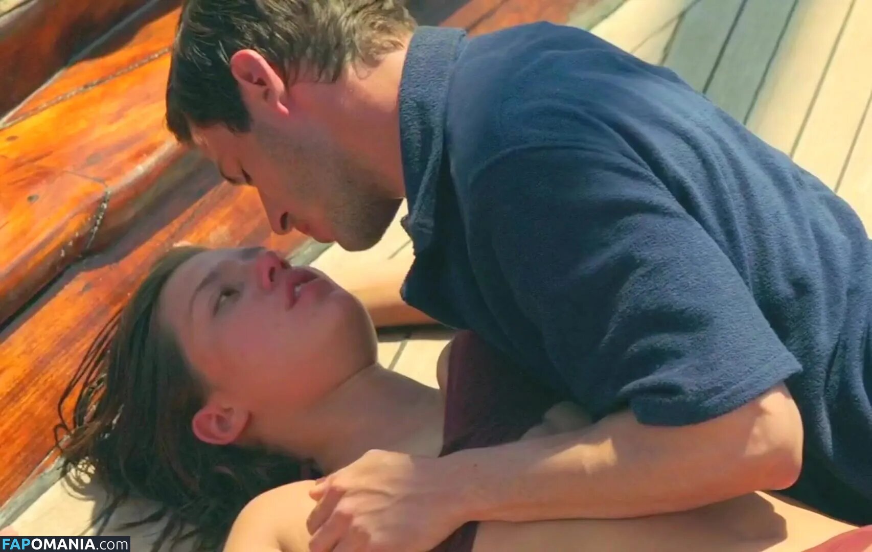 Adele Exarchopoulos / adeleexarchopoulos Обнажённый OnlyFans  Утёкшее фото #183