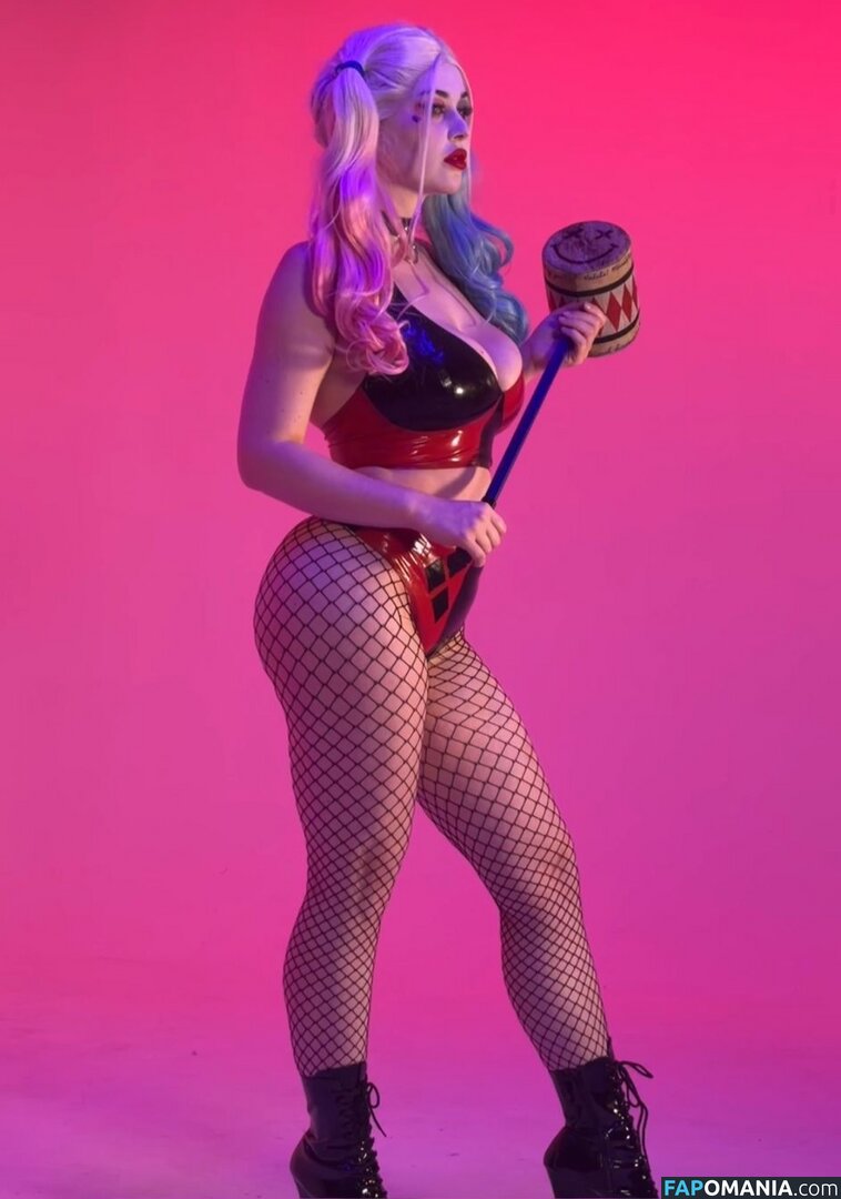 Adia / adiacosplay Обнажённый OnlyFans  Утёкшее фото #9