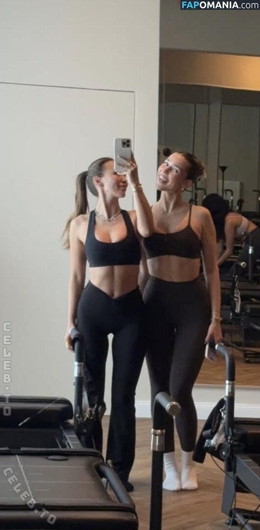 Adorable Caro / adorable_caro Обнажённый OnlyFans  Утёкшее фото #2