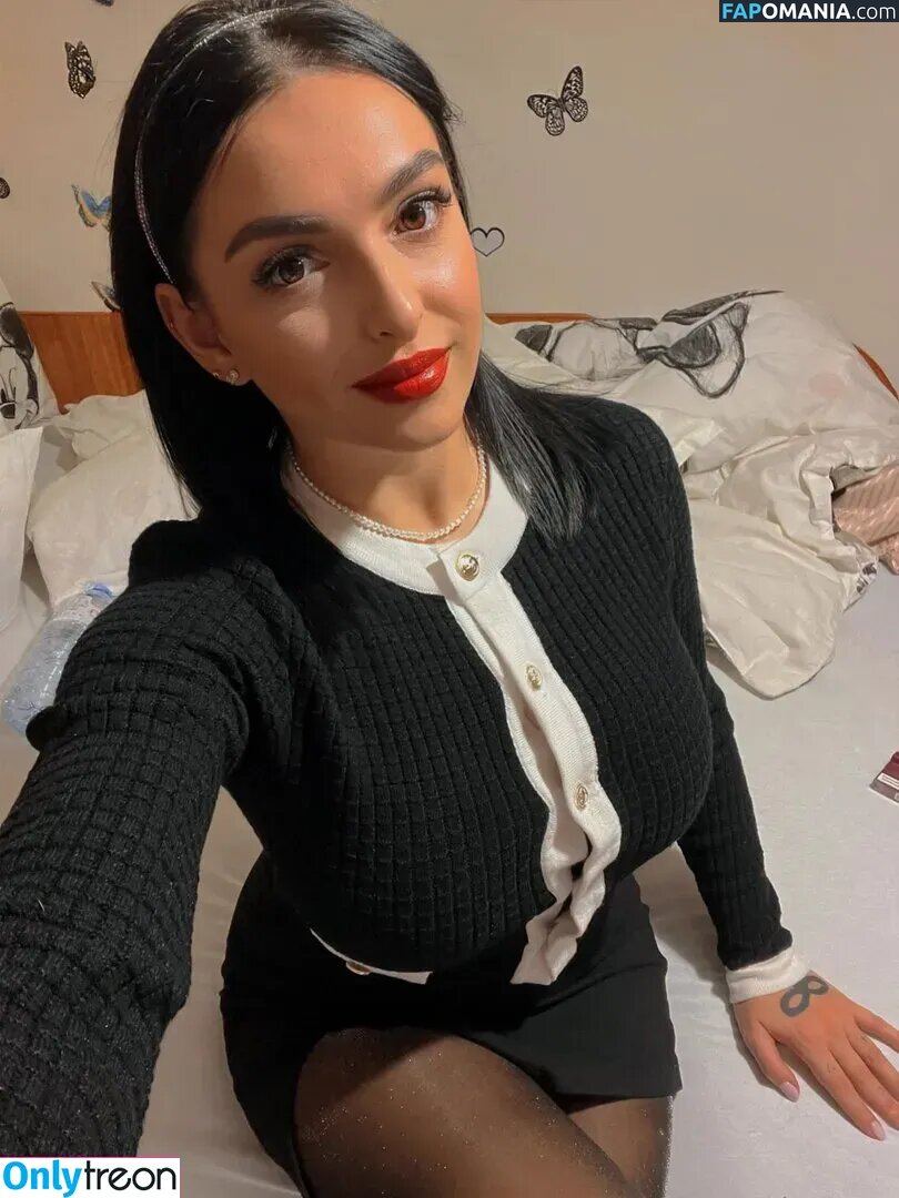Adriana Donici Обнажённый OnlyFans  Утёкшее фото #2
