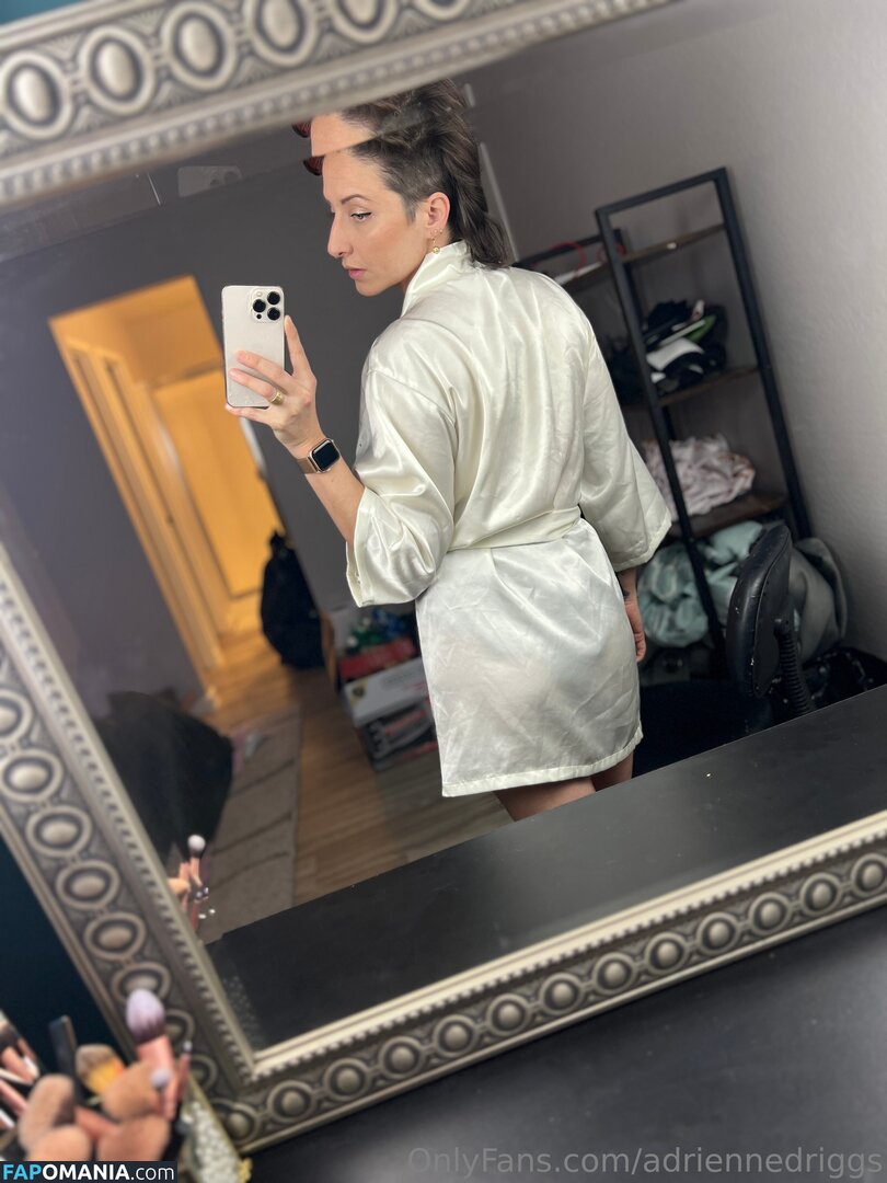 adrienne.driggs / adriennedriggs Обнажённый OnlyFans  Утёкшее фото #3