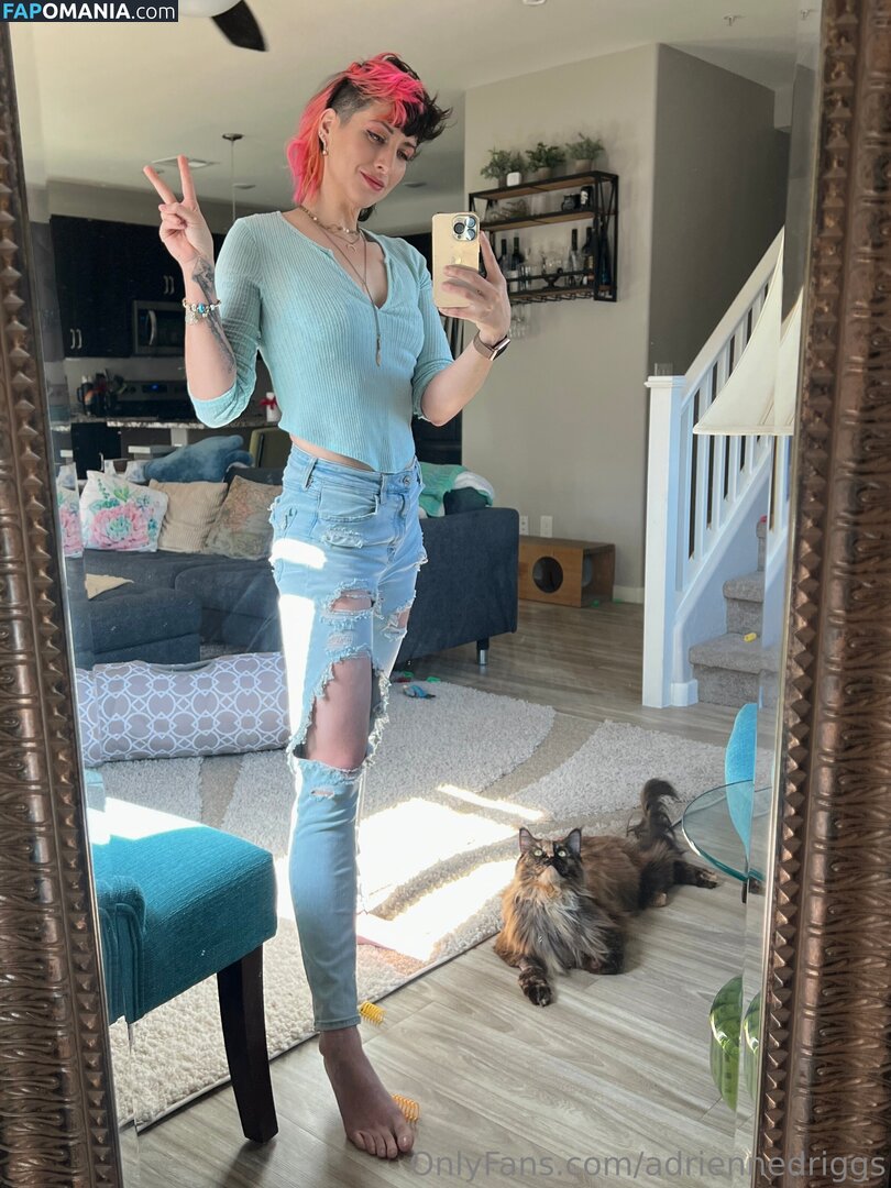 adrienne.driggs / adriennedriggs Обнажённый OnlyFans  Утёкшее фото #12