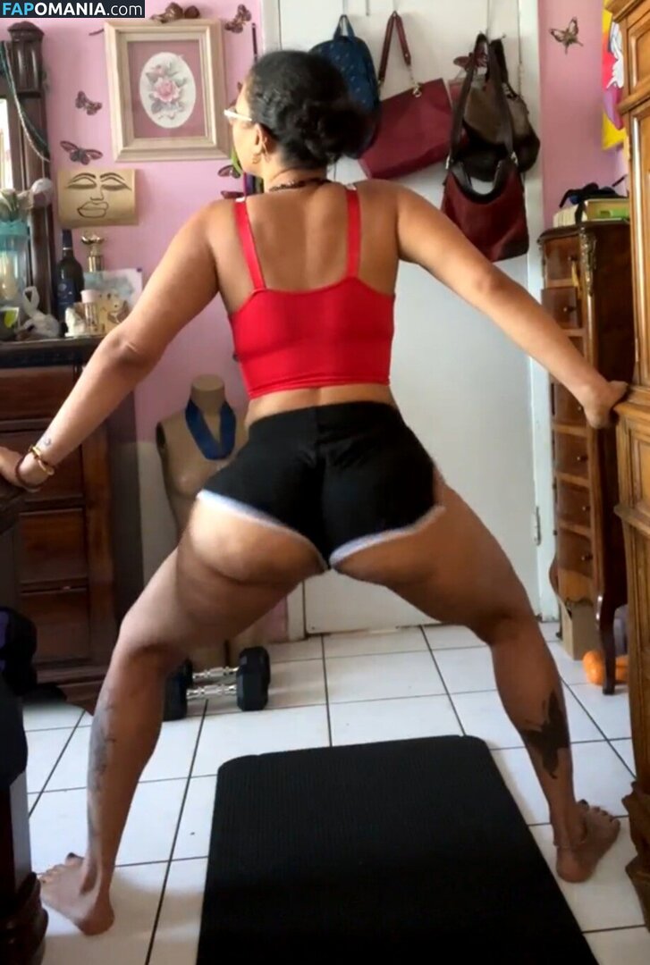 2xthesunshineinc / Afiya Sunshine / AfiyaSunshine / https: / queenafiyasunshine Обнажённый OnlyFans  Утёкшее фото #6