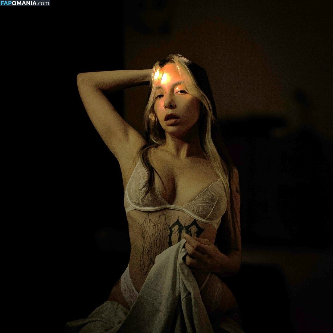 Ale Acosta / al.xannn / aleacosta Обнажённый OnlyFans  Утёкшее фото #1