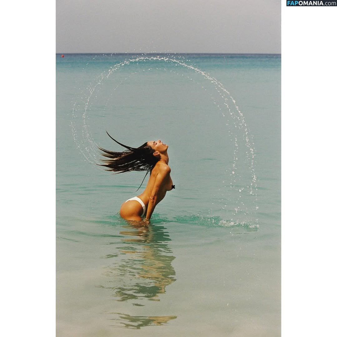 Alessandra / Alessandra Ambrosio / aleambrosio / alelovesanja / alessandraambrosio / https: Обнажённый OnlyFans  Утёкшее фото #1528