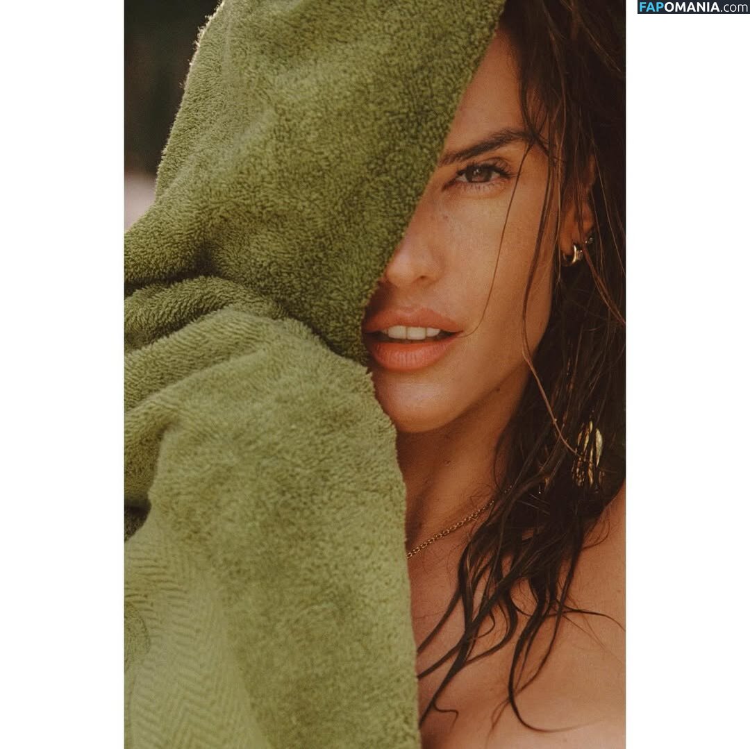 Alessandra / Alessandra Ambrosio / aleambrosio / alelovesanja / alessandraambrosio / https: Обнажённый OnlyFans  Утёкшее фото #1530