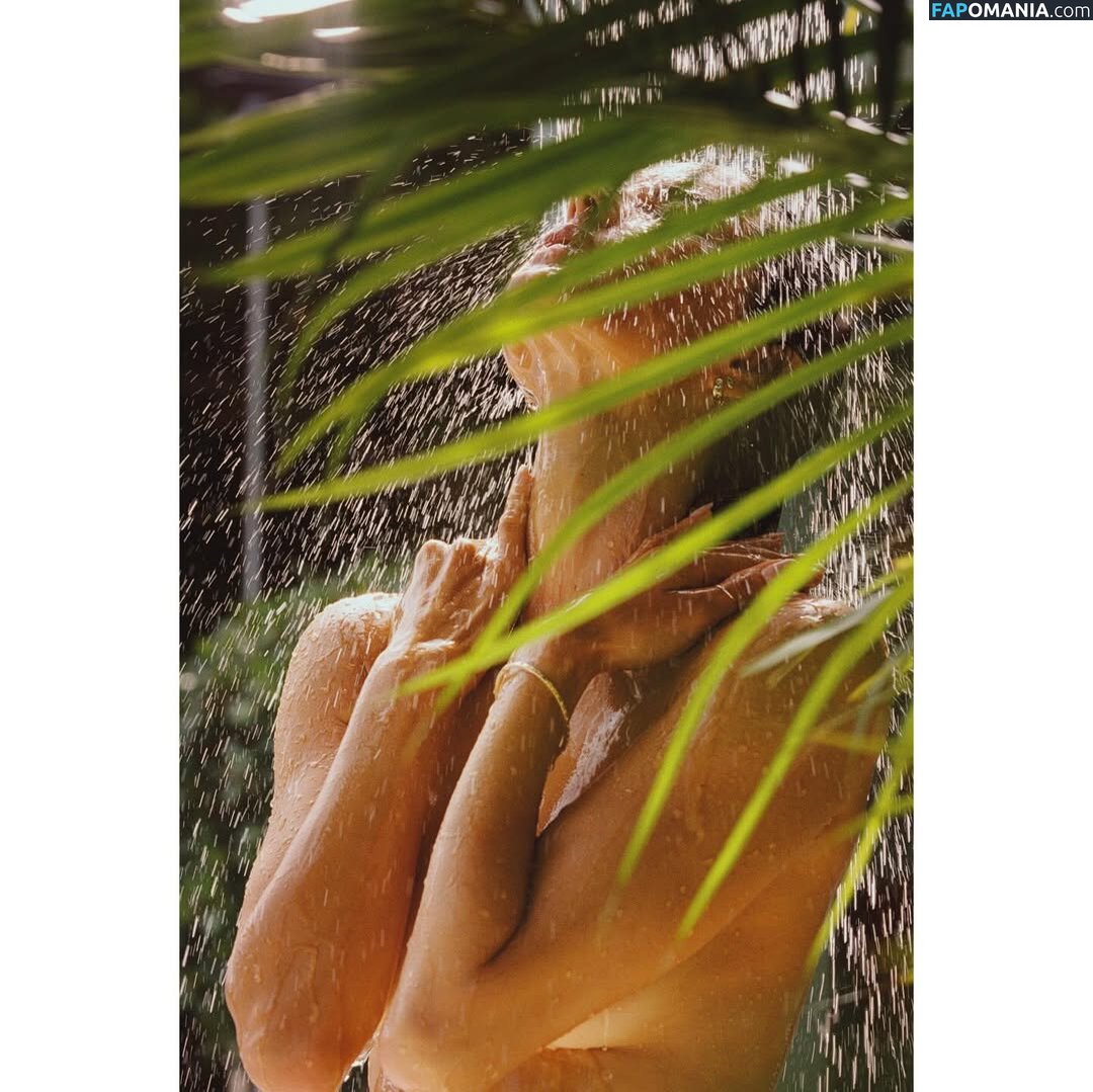 Alessandra / Alessandra Ambrosio / aleambrosio / alelovesanja / alessandraambrosio / https: Обнажённый OnlyFans  Утёкшее фото #1536