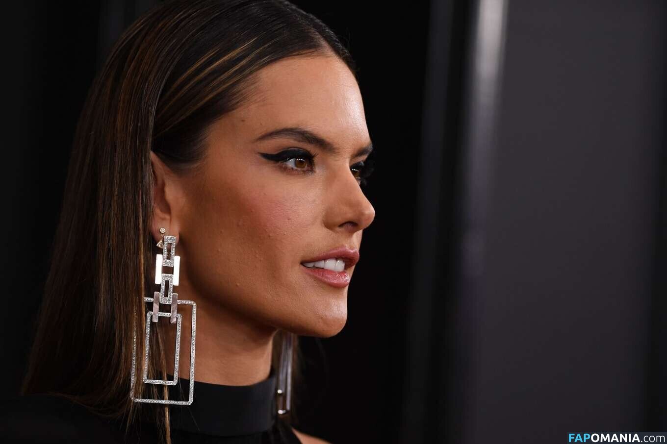 Alessandra / Alessandra Ambrosio / aleambrosio / alelovesanja / alessandraambrosio / https: Обнажённый OnlyFans  Утёкшее фото #1597
