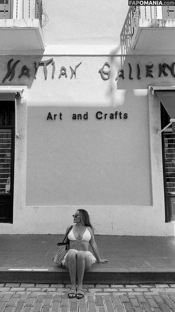 Alessandra Fuller / alefuller / https: Обнажённый OnlyFans  Утёкшее фото #7