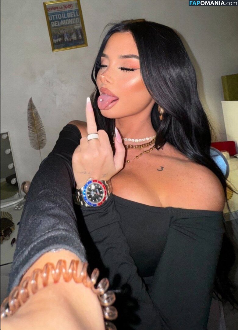 Alessia Basile / alessiaa_basilee Обнажённый OnlyFans  Утёкшее фото #6