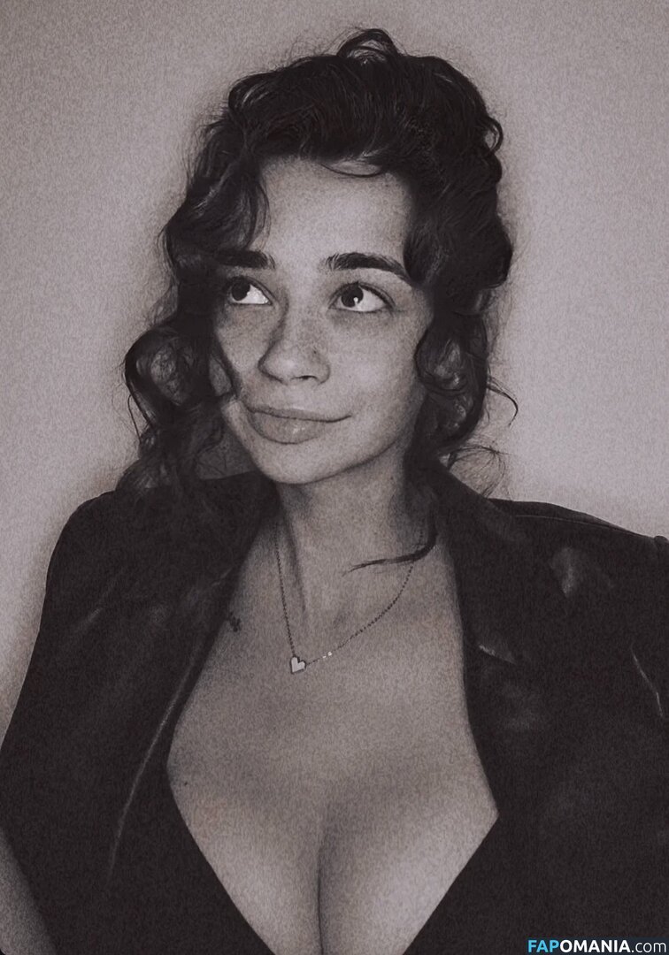 Alexandra Paixão / alexandrapaixao95 / coraline1995 Обнажённый OnlyFans  Утёкшее фото #4