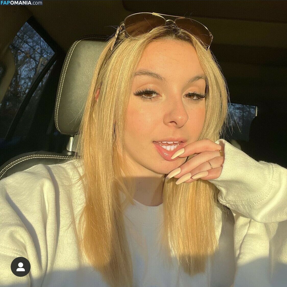 Alexis Simmons / starbabe00 Обнажённый OnlyFans  Утёкшее фото #1