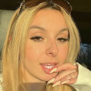 Alexis Simmons