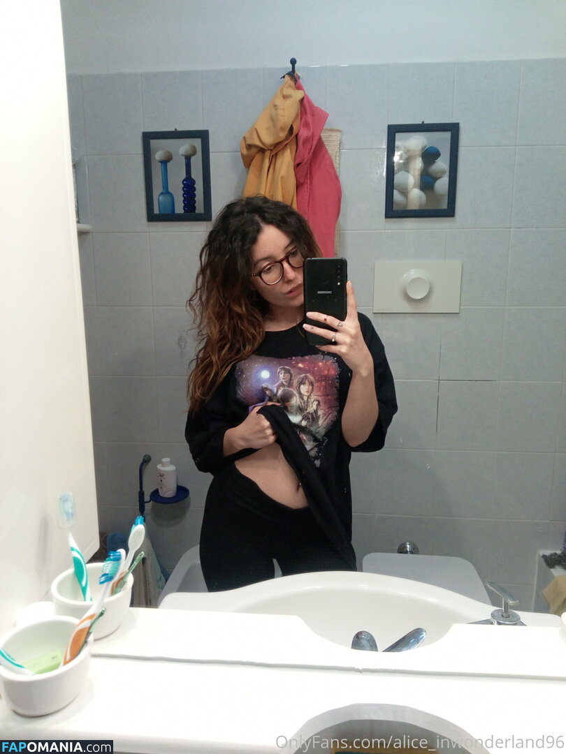 alice_inwonderland96 / aliceinwonderland_96 Обнажённый OnlyFans  Утёкшее фото #29