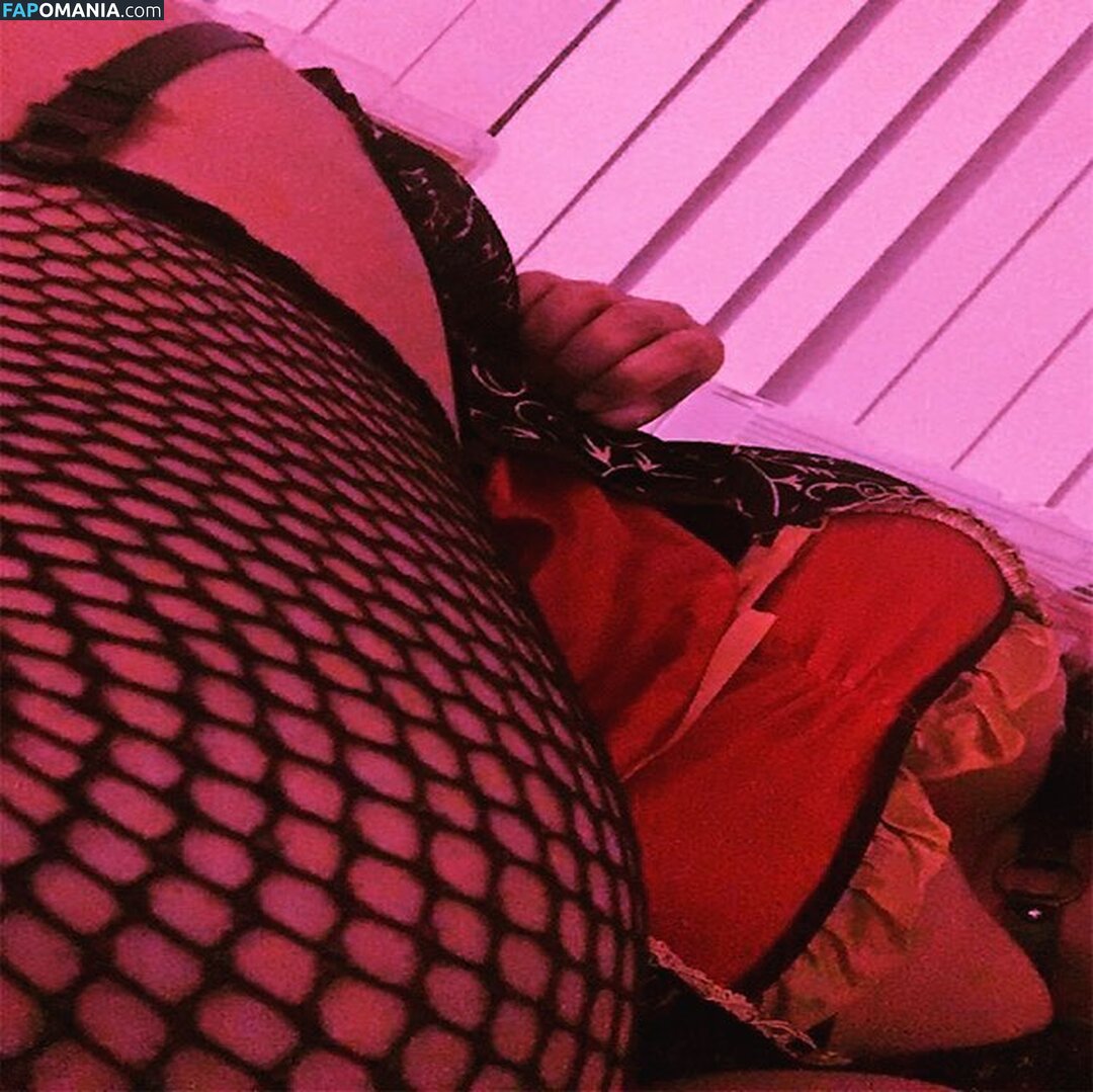 Aliciaxlife / aliciaxdeath / aliciaxlifeVT / https: Обнажённый OnlyFans  Утёкшее фото #1