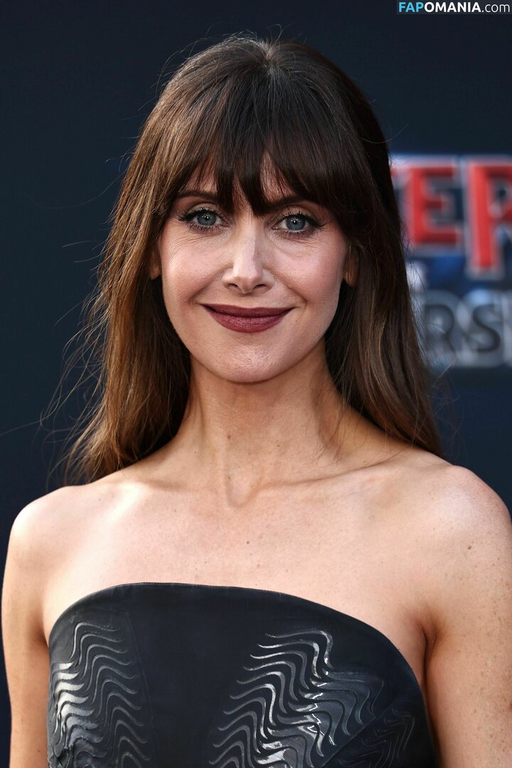 Alison Brie / alisonbrie Обнажённый OnlyFans  Утёкшее фото #8