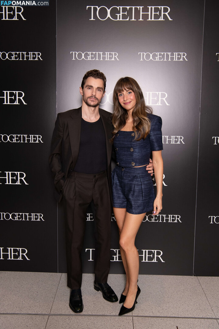 Alison Brie / alisonbrie Обнажённый OnlyFans  Утёкшее фото #22