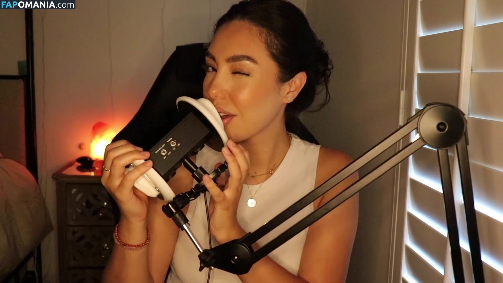 All Bella / AllBellaASMR Обнажённый OnlyFans  Утёкшее фото #2