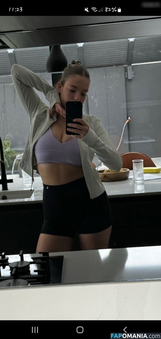 Allie Sherlock / alliesherlock Обнажённый OnlyFans  Утёкшее фото #187