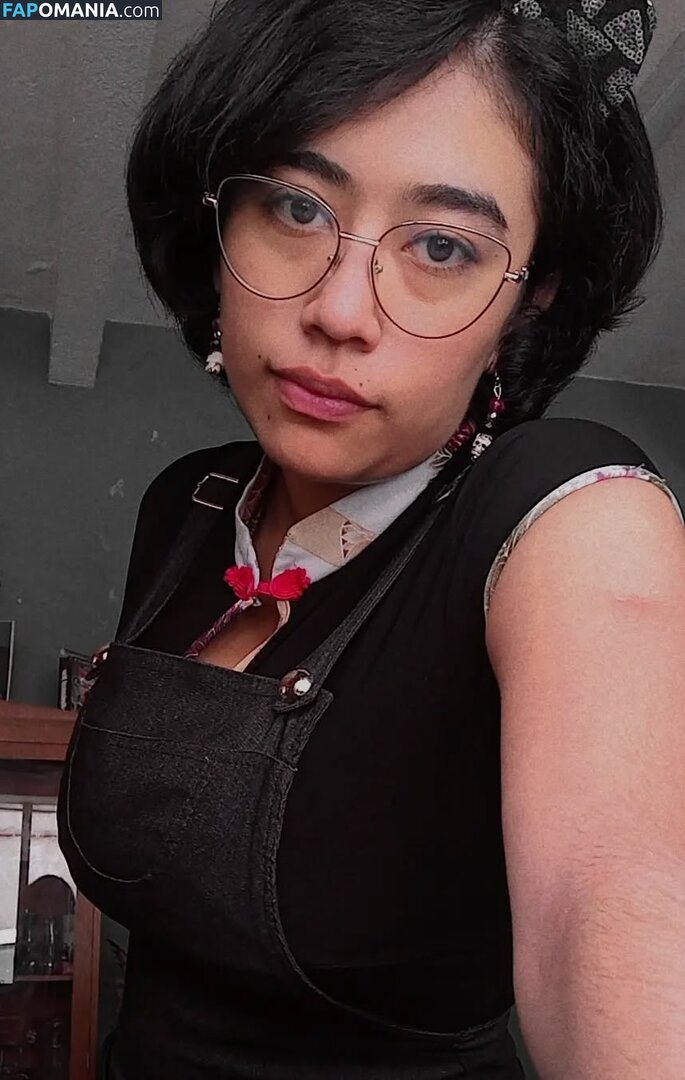 Allisauria / https: Обнажённый OnlyFans  Утёкшее фото #10