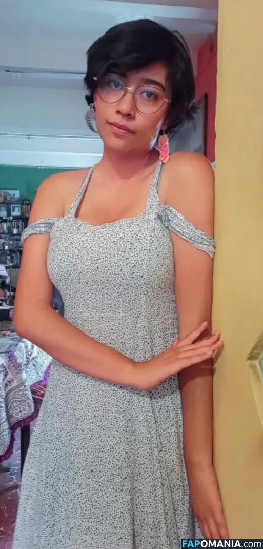 Allisauria / https: Обнажённый OnlyFans  Утёкшее фото #12