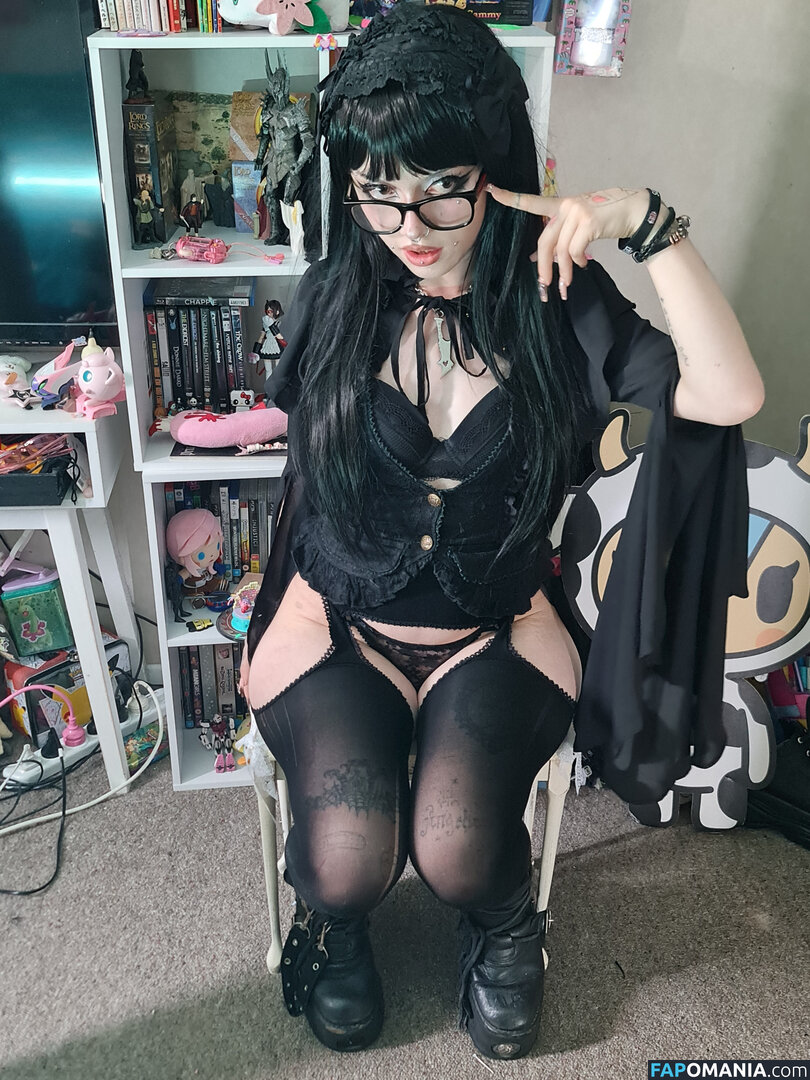 +:｡.ruby ʚ ♡ ɞ ⋆ ✧.｡ / allmyheartbear / myarykerx / usakumyawhore / usakyumawhore Обнажённый OnlyFans  Утёкшее фото #4