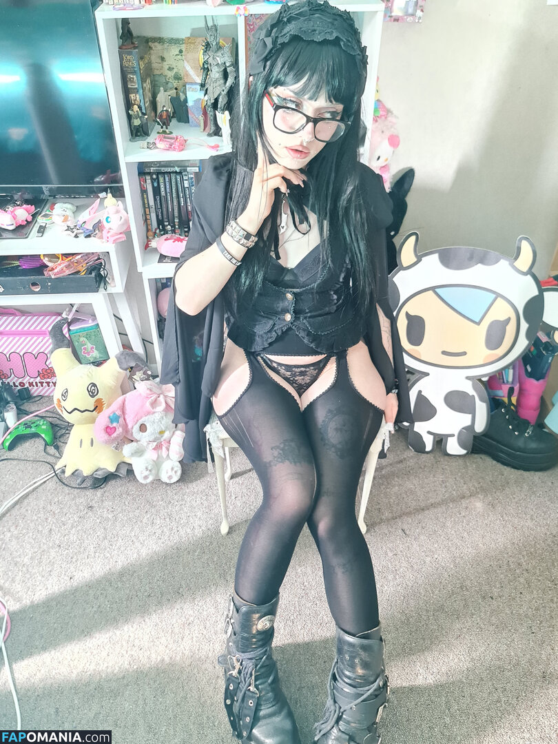 +:｡.ruby ʚ ♡ ɞ ⋆ ✧.｡ / allmyheartbear / myarykerx / usakumyawhore / usakyumawhore Обнажённый OnlyFans  Утёкшее фото #9
