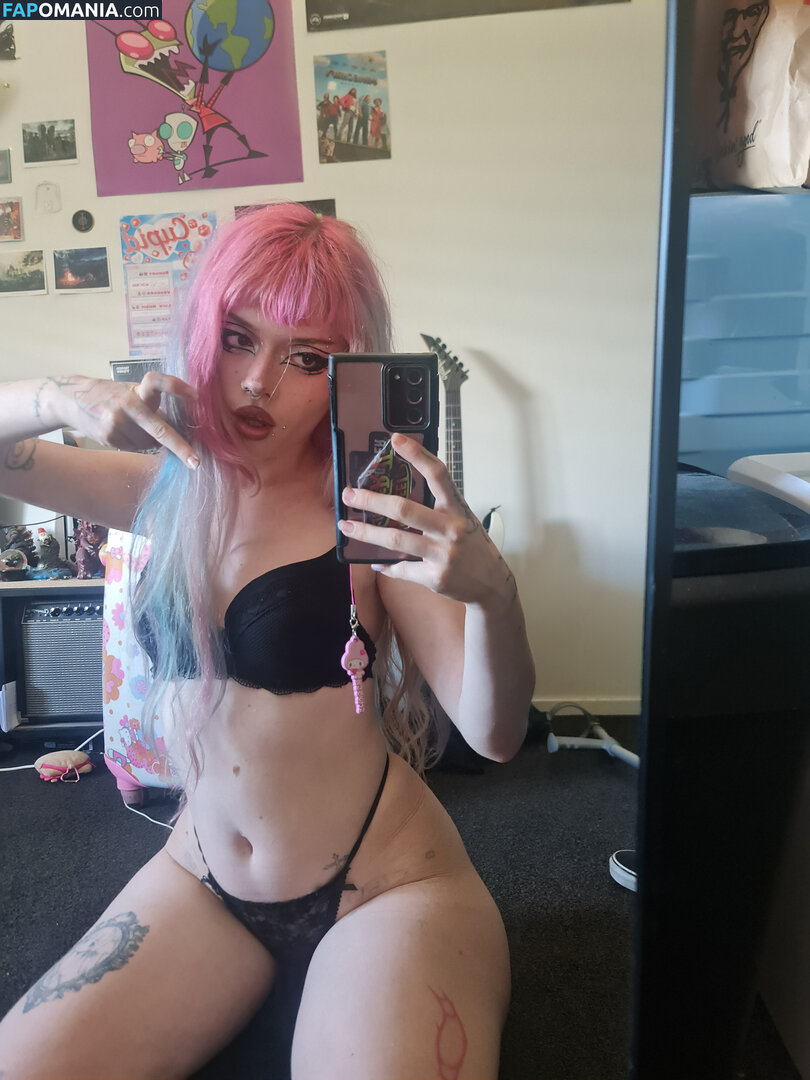 +:｡.ruby ʚ ♡ ɞ ⋆ ✧.｡ / allmyheartbear / myarykerx / usakumyawhore / usakyumawhore Обнажённый OnlyFans  Утёкшее фото #30