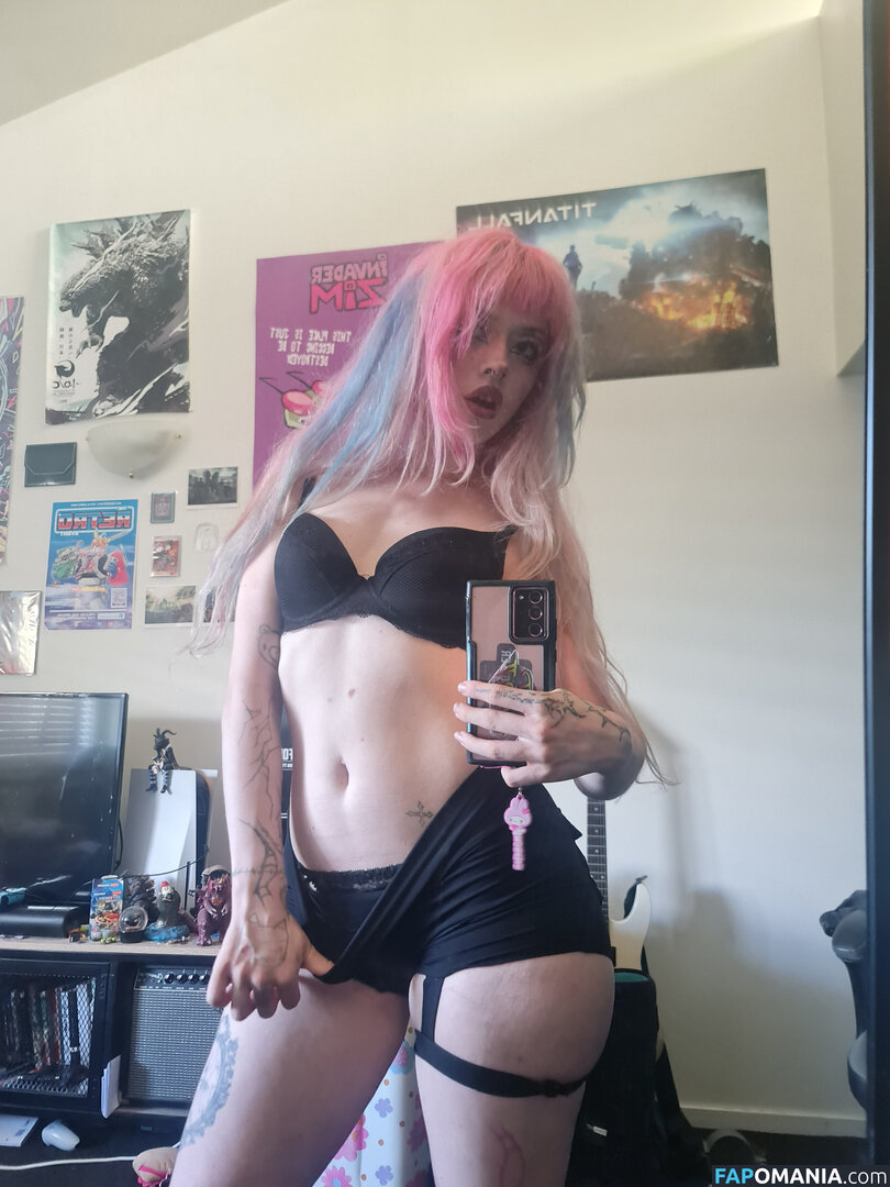 +:｡.ruby ʚ ♡ ɞ ⋆ ✧.｡ / allmyheartbear / myarykerx / usakumyawhore / usakyumawhore Обнажённый OnlyFans  Утёкшее фото #32