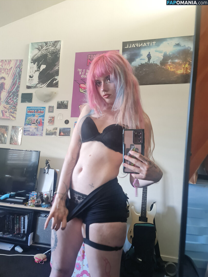 +:｡.ruby ʚ ♡ ɞ ⋆ ✧.｡ / allmyheartbear / myarykerx / usakumyawhore / usakyumawhore Обнажённый OnlyFans  Утёкшее фото #37